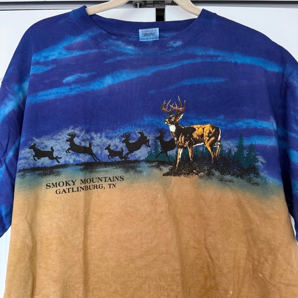 New Vintage Tie Dye Stag Deer Smoky Mountains Gatlinburg Tennessee T-shirt 90s - Picture 1 of 4